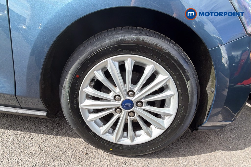 Ford Focus Titanium Manual Petrol Hatchback - Stock Number (1678280) - 27th supplementary image