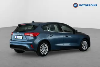 Ford Focus Titanium Manual Petrol Hatchback - Stock Number (1678280) - Drivers side rear corner