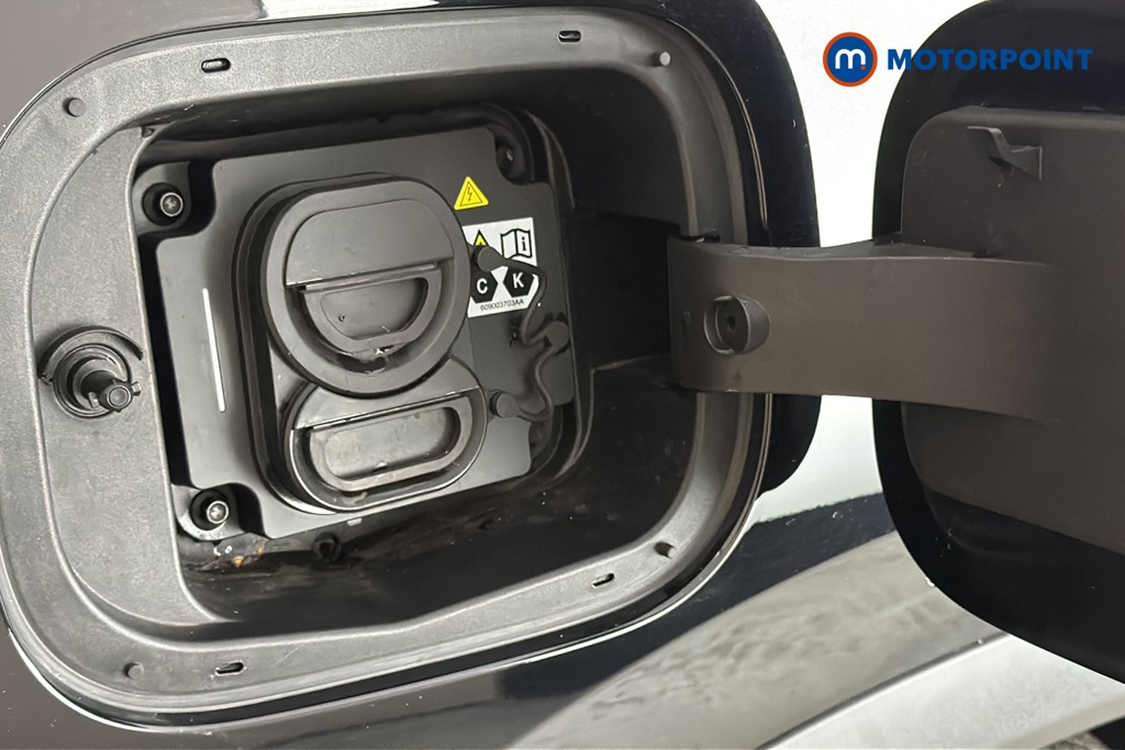 Chery Tiggo 8 Summit Automatic Petrol Plug-In Hybrid SUV - Stock Number (1678307) - 40th supplementary image