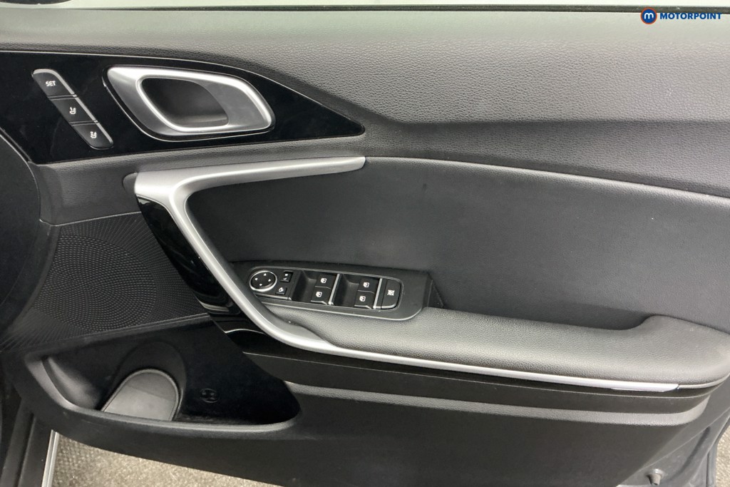 KIA Xceed First Edition Automatic Petrol Plug-In Hybrid Hatchback - Stock Number (1678603) - 25th supplementary image