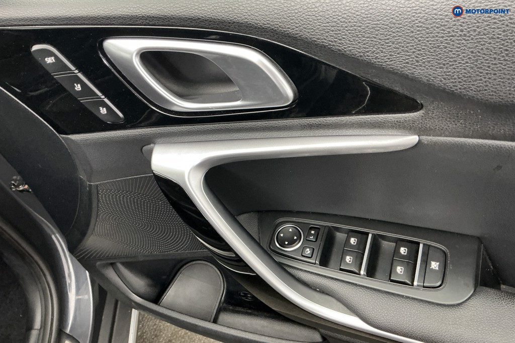 KIA Xceed First Edition Automatic Petrol Plug-In Hybrid Hatchback - Stock Number (1678603) - 26th supplementary image