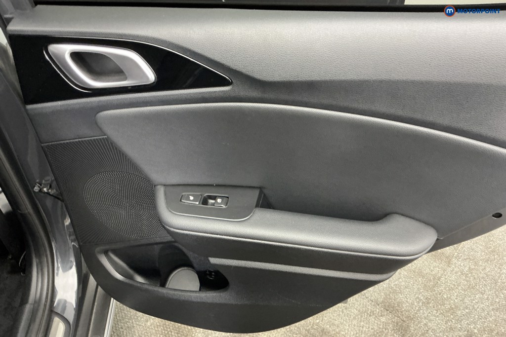 KIA Xceed First Edition Automatic Petrol Plug-In Hybrid Hatchback - Stock Number (1678603) - 27th supplementary image