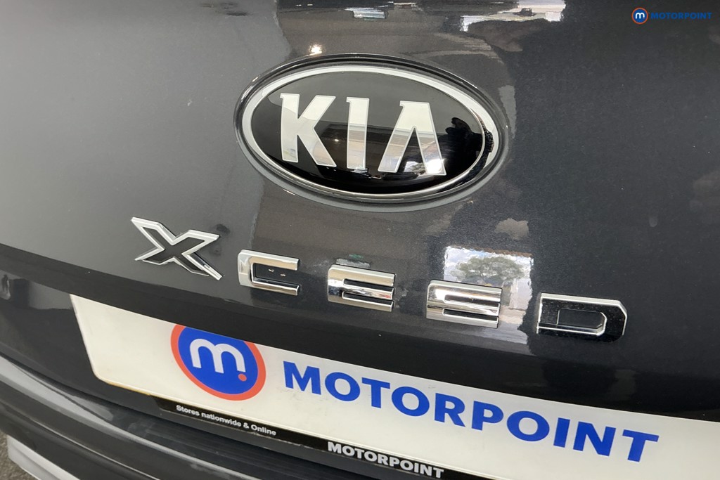 KIA Xceed First Edition Automatic Petrol Plug-In Hybrid Hatchback - Stock Number (1678603) - 32nd supplementary image