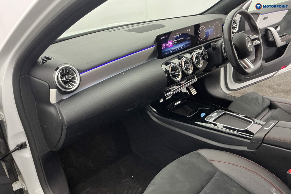 Mercedes-Benz A Class Amg Line Automatic Petrol Hatchback - Stock Number (1678672) - 9th supplementary image