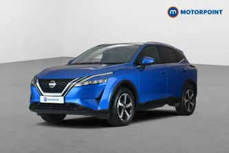 Nissan Qashqai N-Connecta Manual Petrol SUV - Stock Number (1678995) - Passenger side front corner