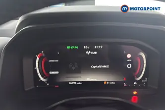 Nissan Qashqai N-Connecta Manual Petrol SUV - Stock Number (1678995) - 7th supplementary image
