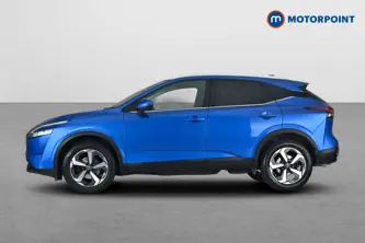 Nissan Qashqai N-Connecta Manual Petrol SUV - Stock Number (1678995) - Drivers side
