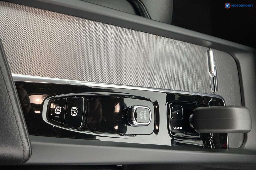 Volvo Xc60 Plus Automatic Petrol Plug-In Hybrid SUV - Stock Number (1679080) - 15th supplementary image