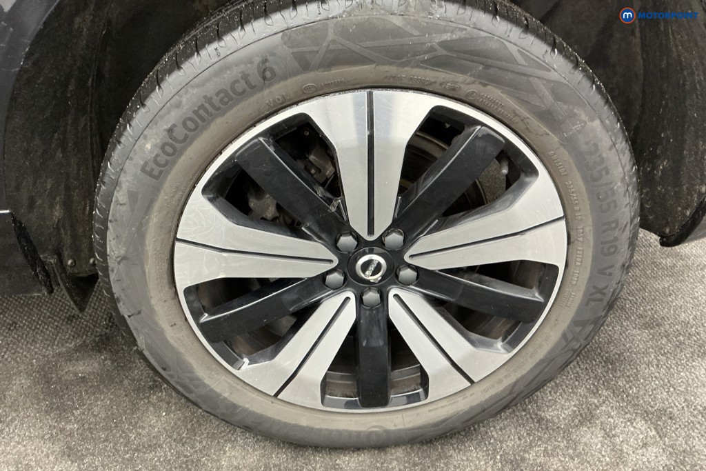 Volvo Xc60 Plus Automatic Petrol Plug-In Hybrid SUV - Stock Number (1679080) - 39th supplementary image