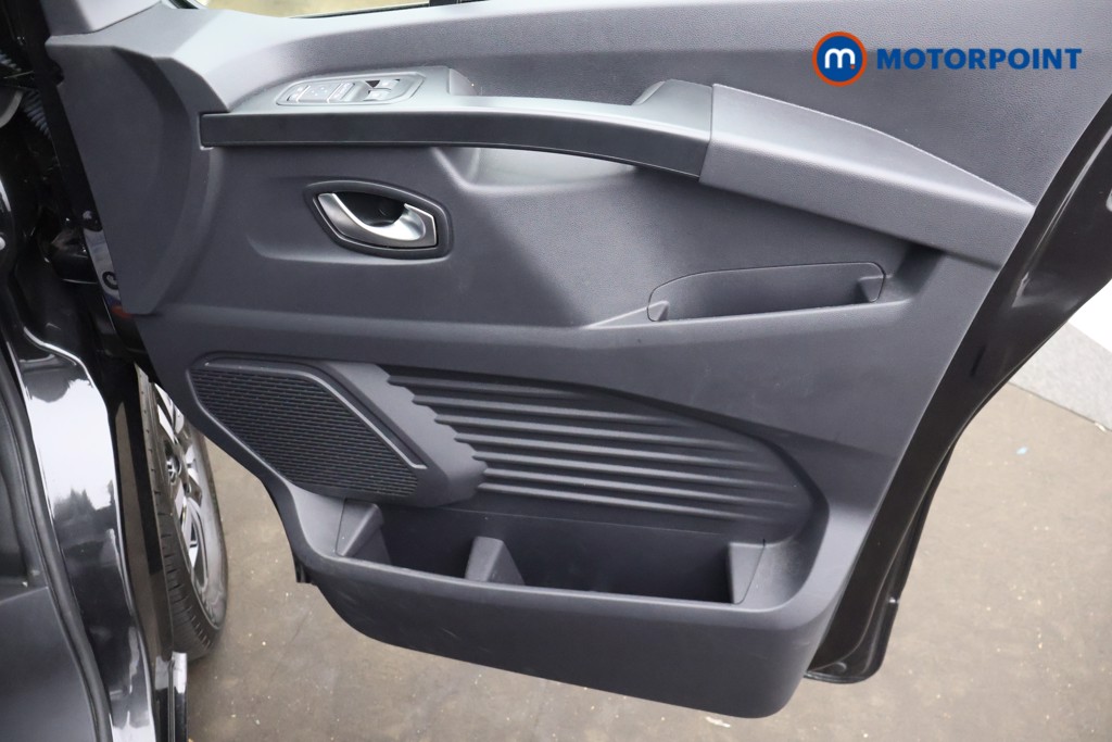 Renault Trafic Extra Sport Manual Diesel Panel Van - Stock Number (1679180) - 13th supplementary image