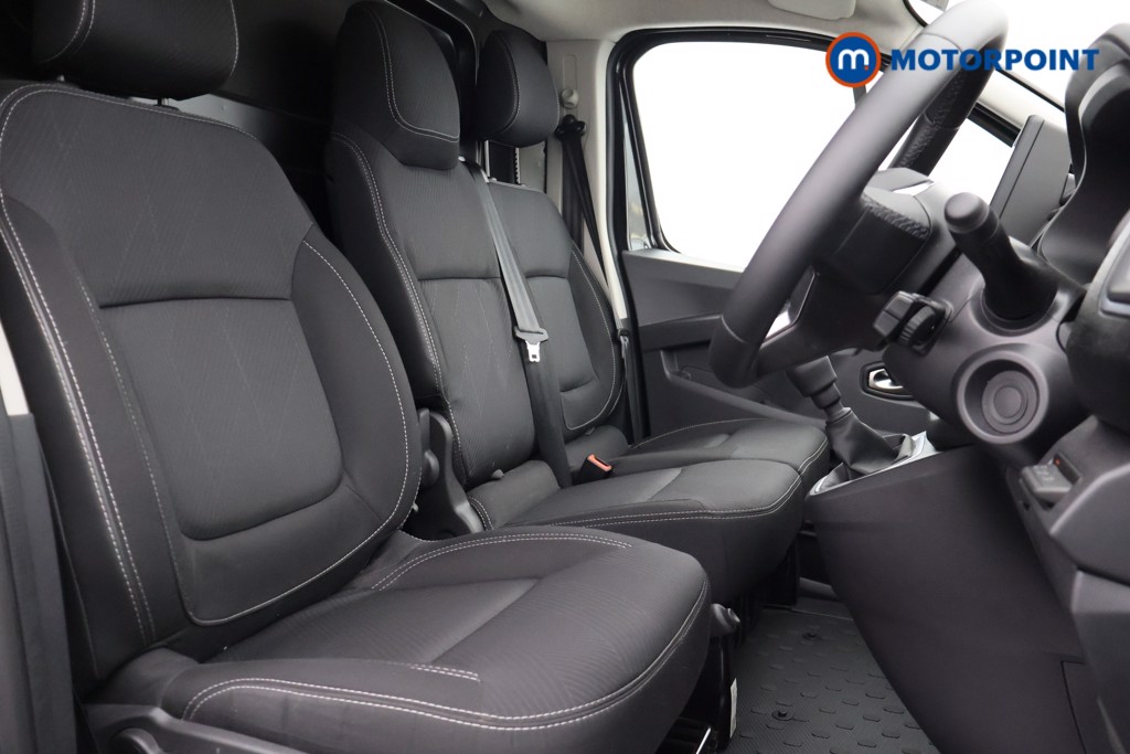 Renault Trafic Extra Sport Manual Diesel Panel Van - Stock Number (1679180) - 16th supplementary image