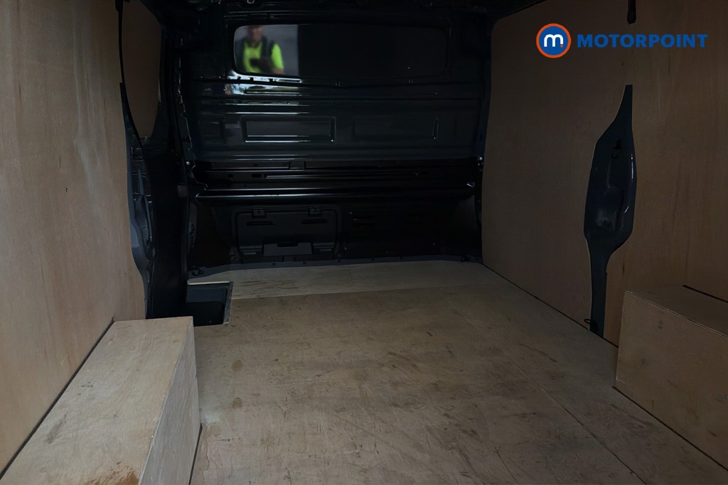 Renault Trafic Extra Sport Automatic Diesel Panel Van - Stock Number (1679184) - 34th supplementary image
