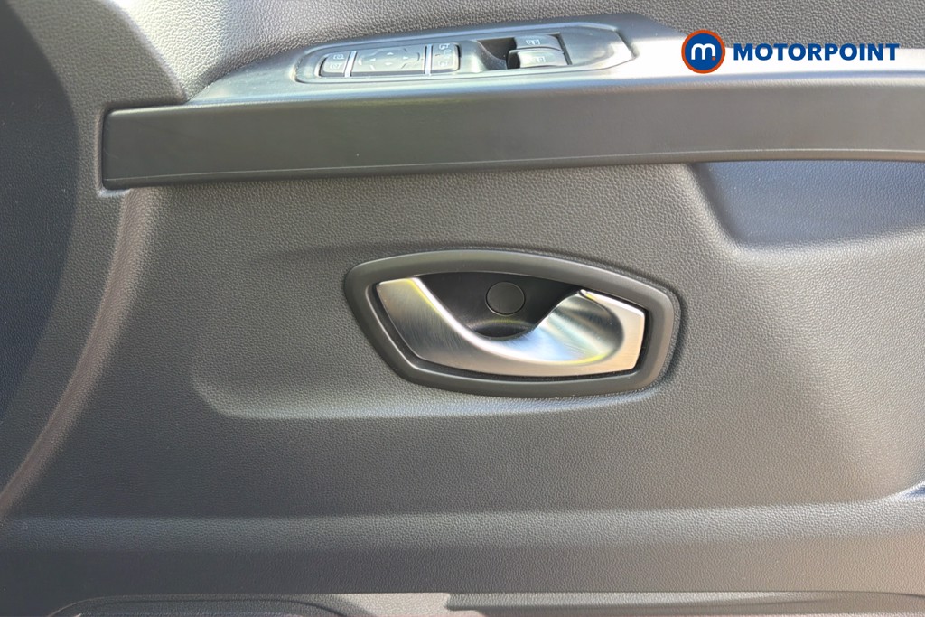 Renault Trafic Extra Sport Automatic Diesel Panel Van - Stock Number (1679184) - 42nd supplementary image
