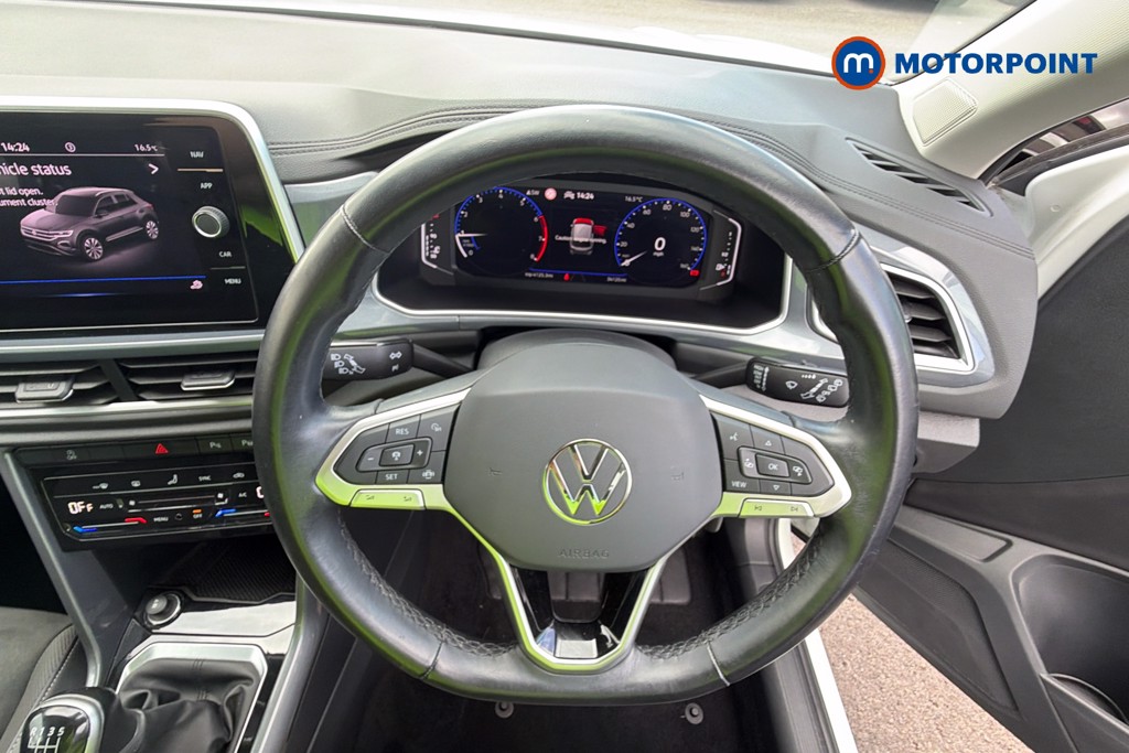 Volkswagen T-Roc Style Manual Petrol SUV - Stock Number (1679433) - 5th supplementary image