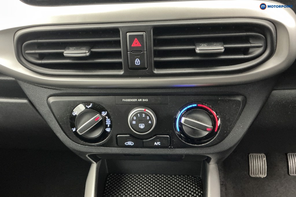 Hyundai I10 Premium Manual Petrol Hatchback - Stock Number (1679633) - 17th supplementary image