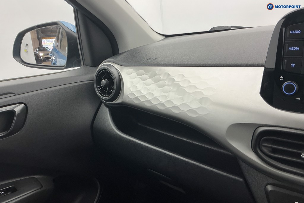 Hyundai I10 Premium Manual Petrol Hatchback - Stock Number (1679633) - 18th supplementary image