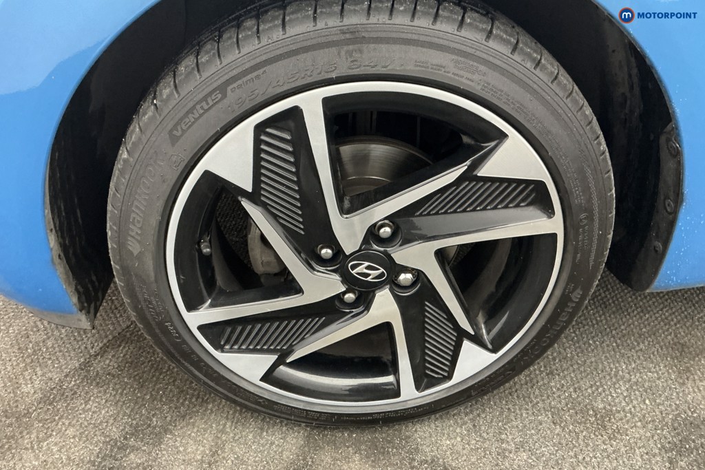 Hyundai I10 Premium Manual Petrol Hatchback - Stock Number (1679633) - 36th supplementary image