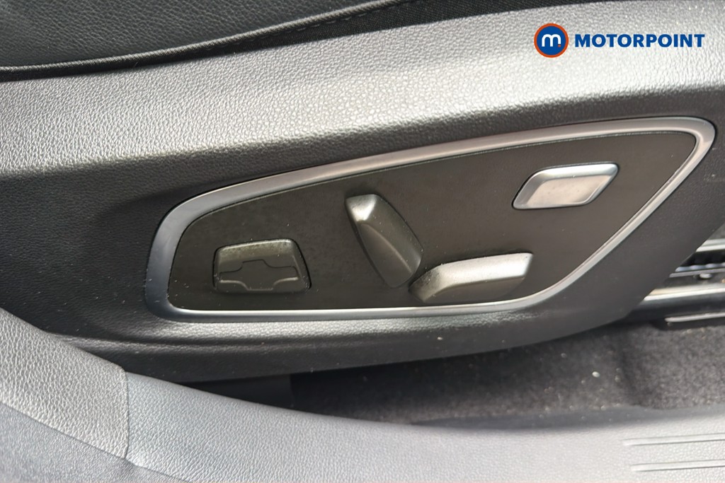 Renault Austral Techno Esprit Alpine Automatic Petrol-Electric Hybrid SUV - Stock Number (1679976) - 8th supplementary image