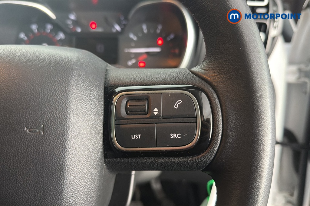 Citroen C3 Aircross Plus Manual Petrol SUV - Stock Number (1680283) - 3rd supplementary image