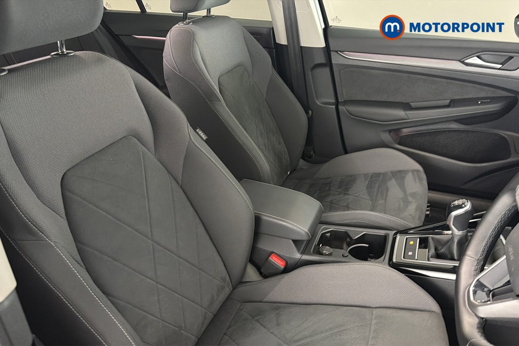 Volkswagen Golf Style Edition Manual Petrol Hatchback - Stock Number (1680311) - 22nd supplementary image