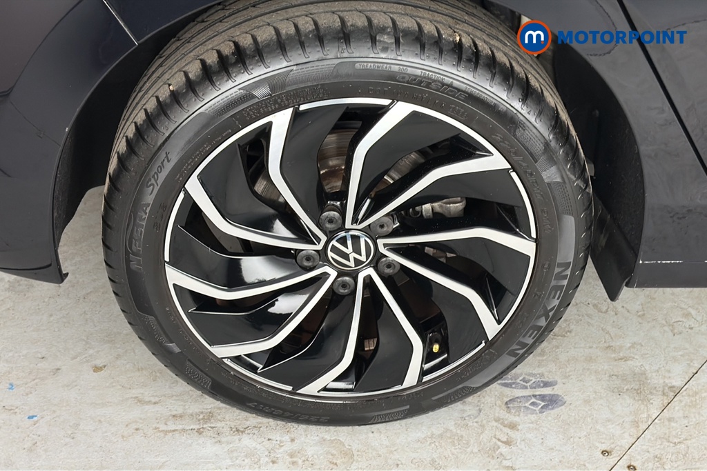 Volkswagen Golf Style Edition Manual Petrol Hatchback - Stock Number (1680311) - 46th supplementary image