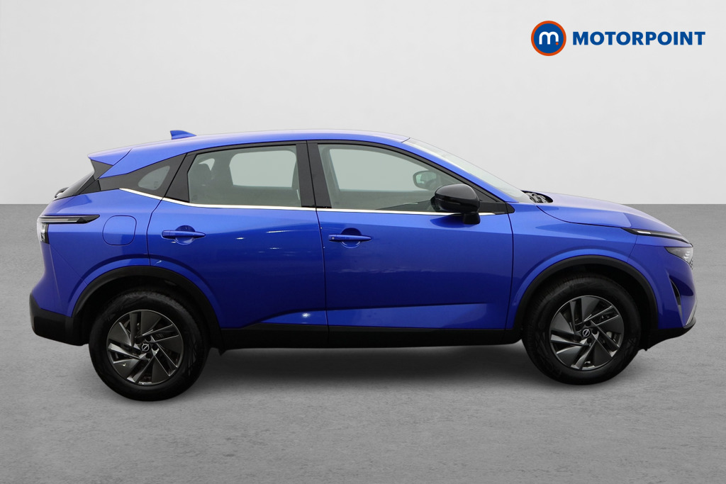 Nissan Qashqai Acenta Premium Automatic Petrol-Electric Hybrid SUV - Stock Number (1680336) - Drivers side