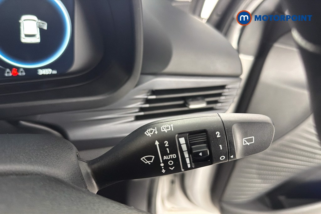 Hyundai I20 Premium Automatic Petrol Hatchback - Stock Number (1680338) - 7th supplementary image