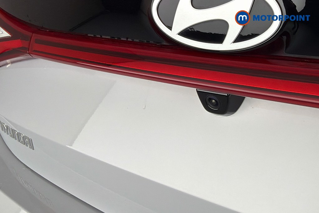 Hyundai I20 Premium Automatic Petrol Hatchback - Stock Number (1680338) - 36th supplementary image
