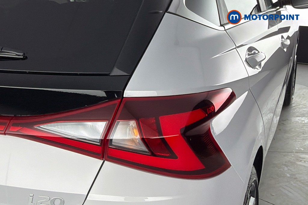 Hyundai I20 Premium Automatic Petrol Hatchback - Stock Number (1680338) - 38th supplementary image