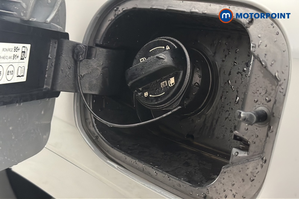 Hyundai Tucson N Line Automatic Petrol-Electric Hybrid SUV - Stock Number (1680342) - 41st supplementary image