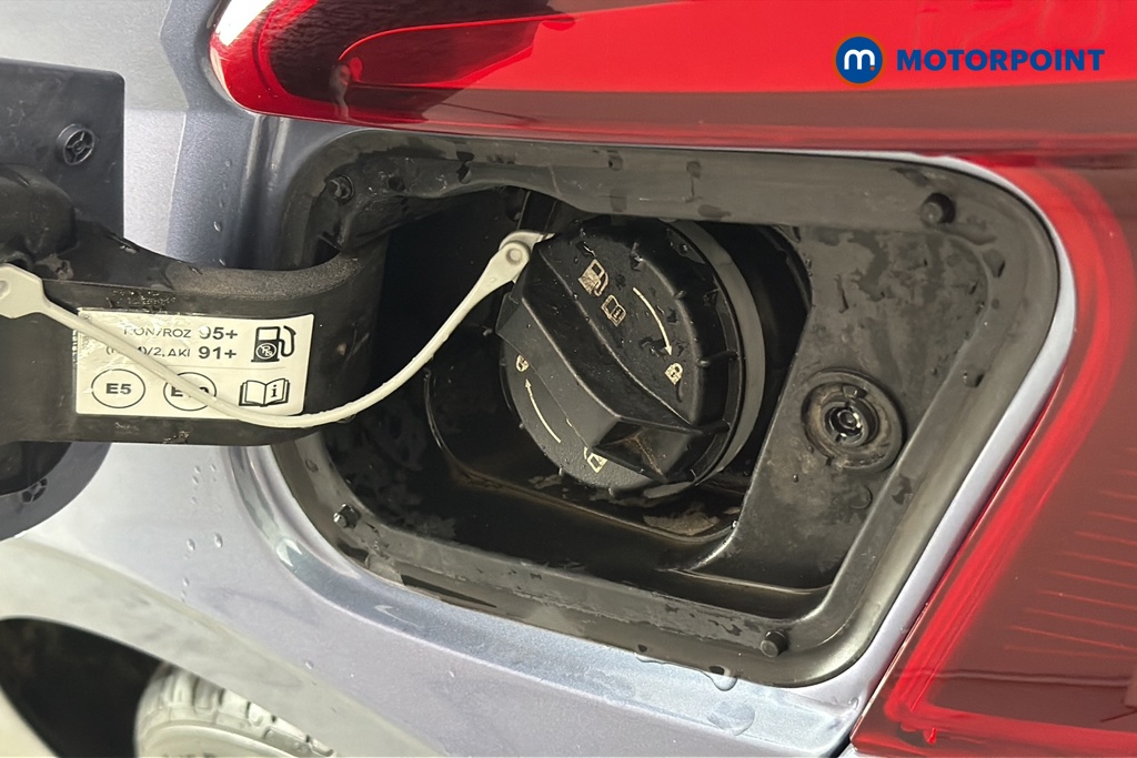 Hyundai I20 Premium Automatic Petrol Hatchback - Stock Number (1680343) - 41st supplementary image