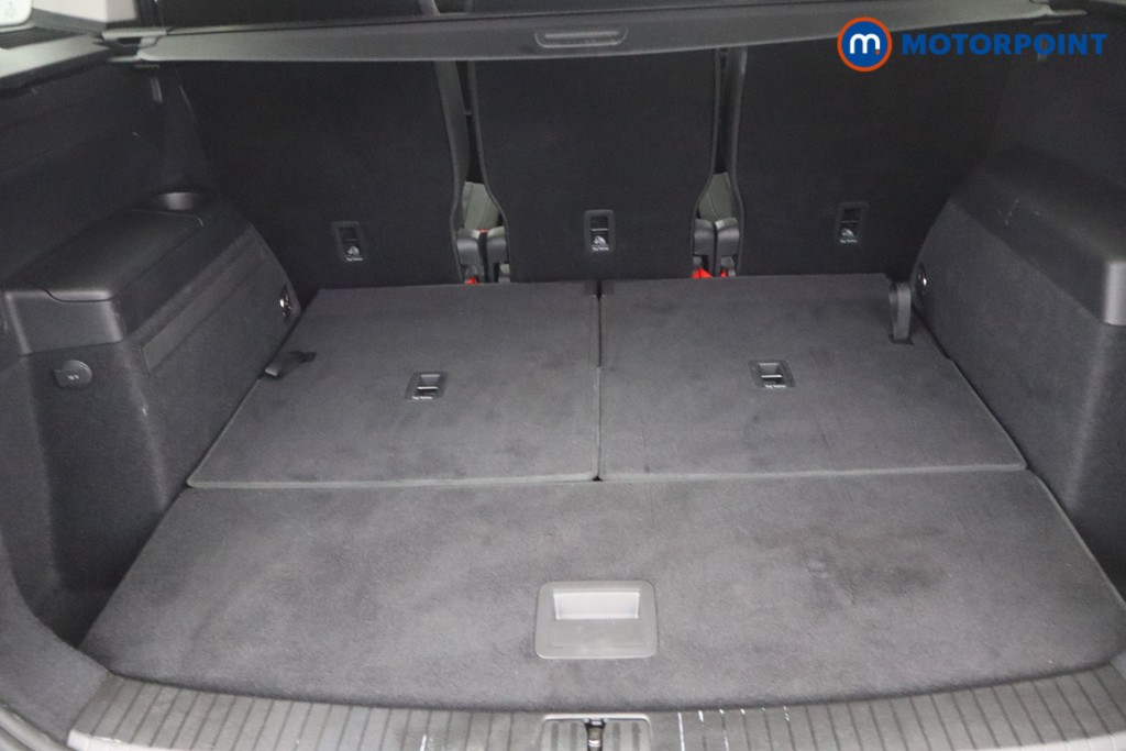 Volkswagen Touran SEL Automatic Petrol People Carrier - Stock Number (1680383) - 5th supplementary image