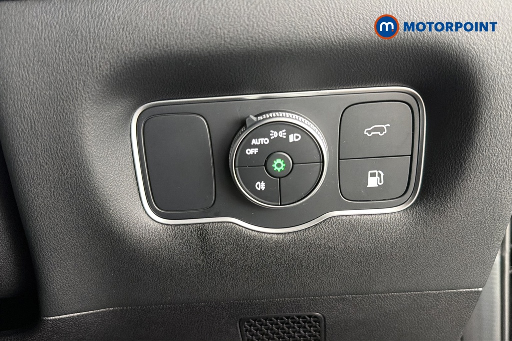 Chery Tiggo 8 Summit Automatic Petrol Plug-In Hybrid SUV - Stock Number (1680591) - 11th supplementary image