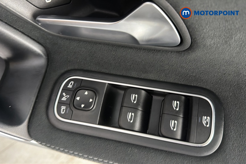 Mercedes-Benz A Class Amg Line Executive Edition Automatic Petrol Hatchback - Stock Number (1680669) - 19th supplementary image