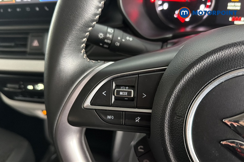 Suzuki Swift Motion Manual Petrol Hatchback - Stock Number (1680724) - 4th supplementary image