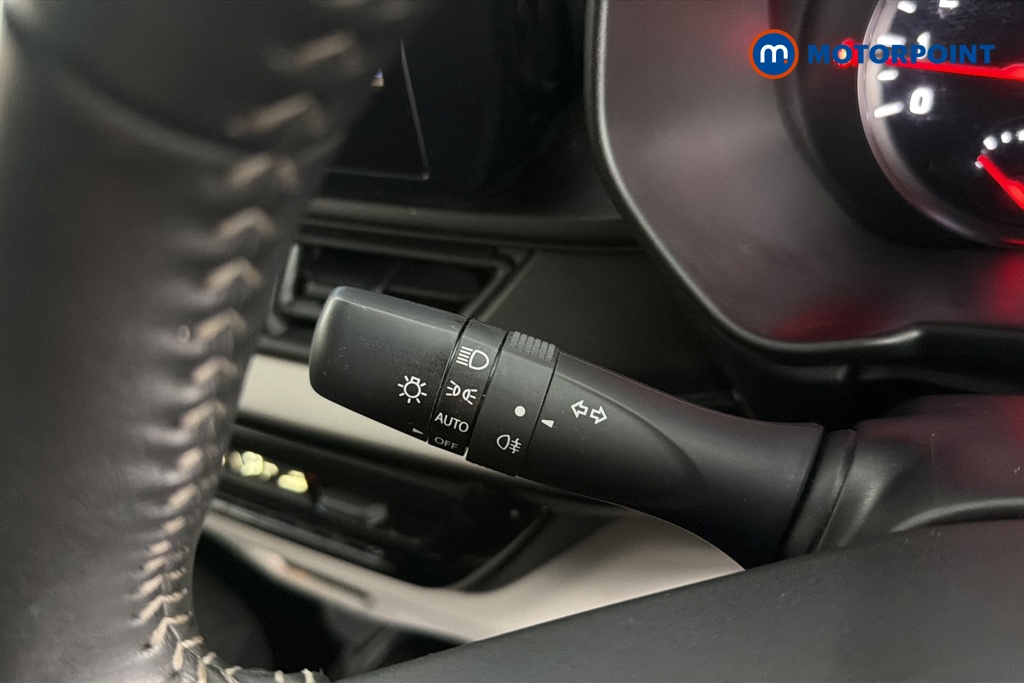 Suzuki Swift Motion Manual Petrol Hatchback - Stock Number (1680724) - 5th supplementary image