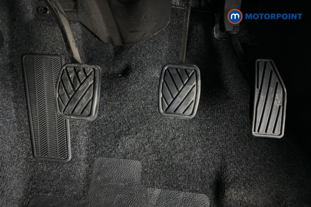 Suzuki Swift Motion Manual Petrol Hatchback - Stock Number (1680727) - 24th supplementary image