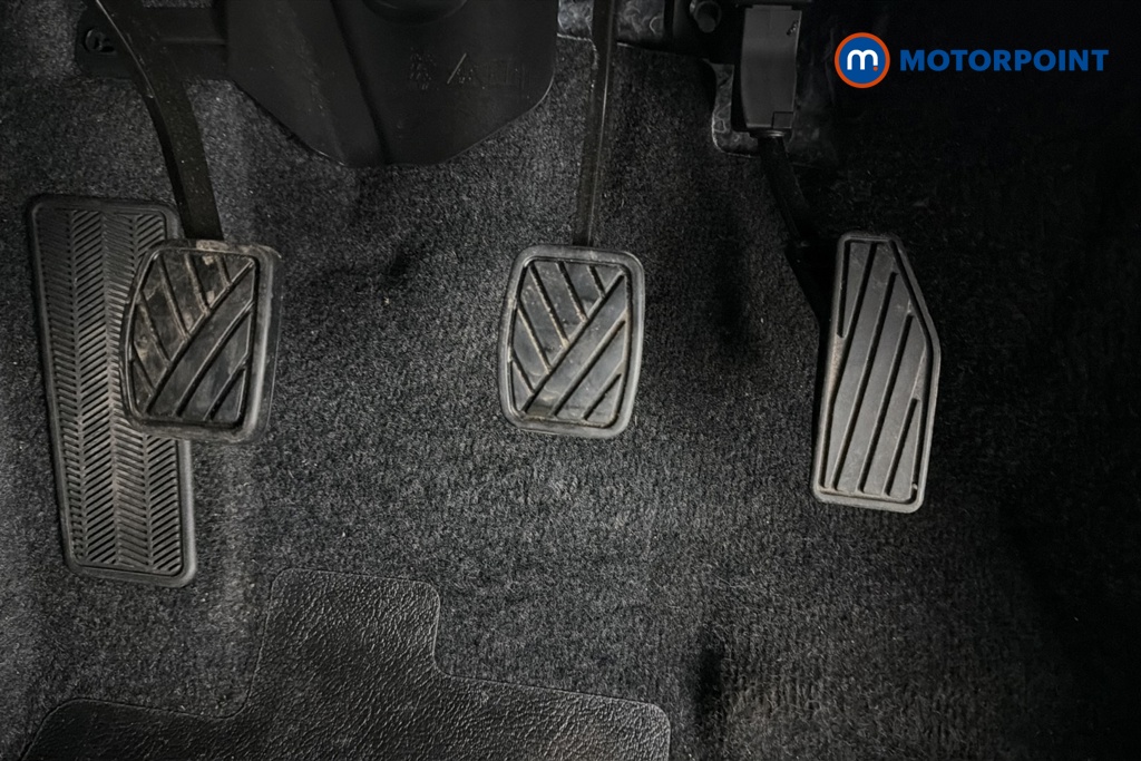 Suzuki Swift Motion Manual Petrol Hatchback - Stock Number (1680728) - 24th supplementary image