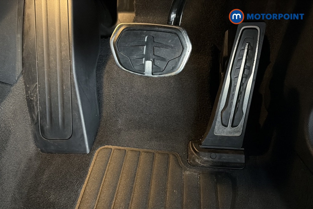 BMW 1 Series M Sport Automatic Diesel Hatchback - Stock Number (1680753) - 24th supplementary image