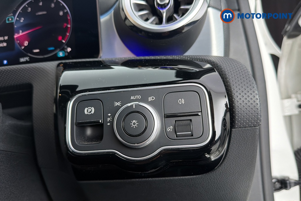 Mercedes-Benz A Class Amg Line Automatic Petrol Saloon - Stock Number (1680945) - 11th supplementary image