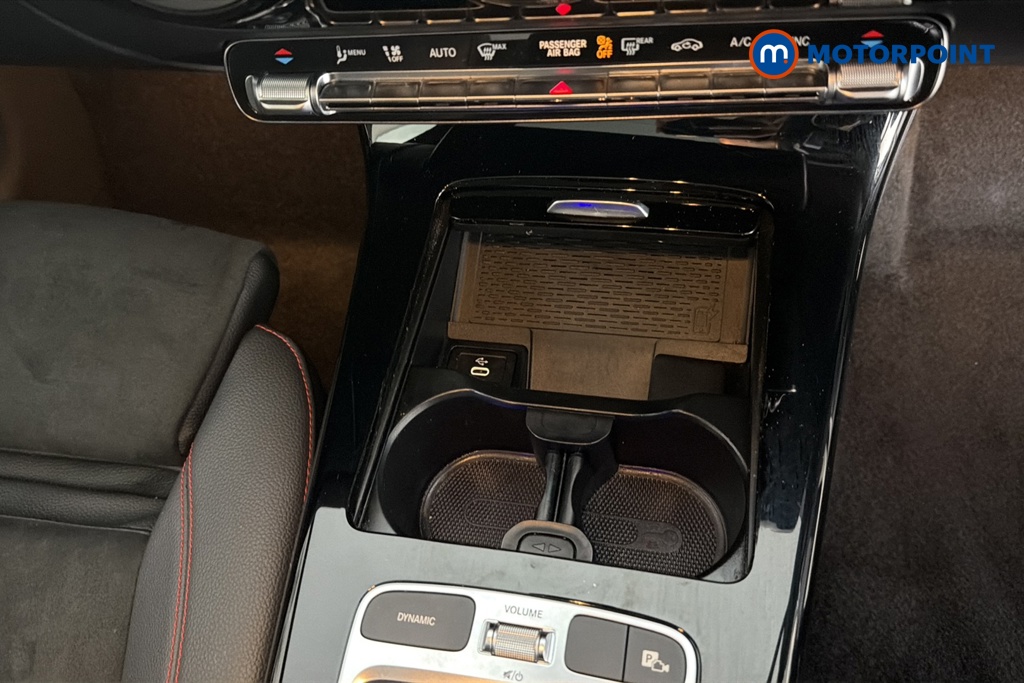 Mercedes-Benz A Class Amg Line Automatic Petrol Saloon - Stock Number (1680945) - 16th supplementary image