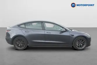 Tesla Model 3 Long Range Automatic Electric Saloon - Stock Number (1597605) - Passenger side