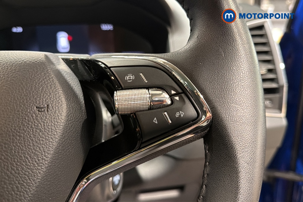 Skoda Karoq Se Drive Manual Petrol SUV - Stock Number (1642095) - 3rd supplementary image