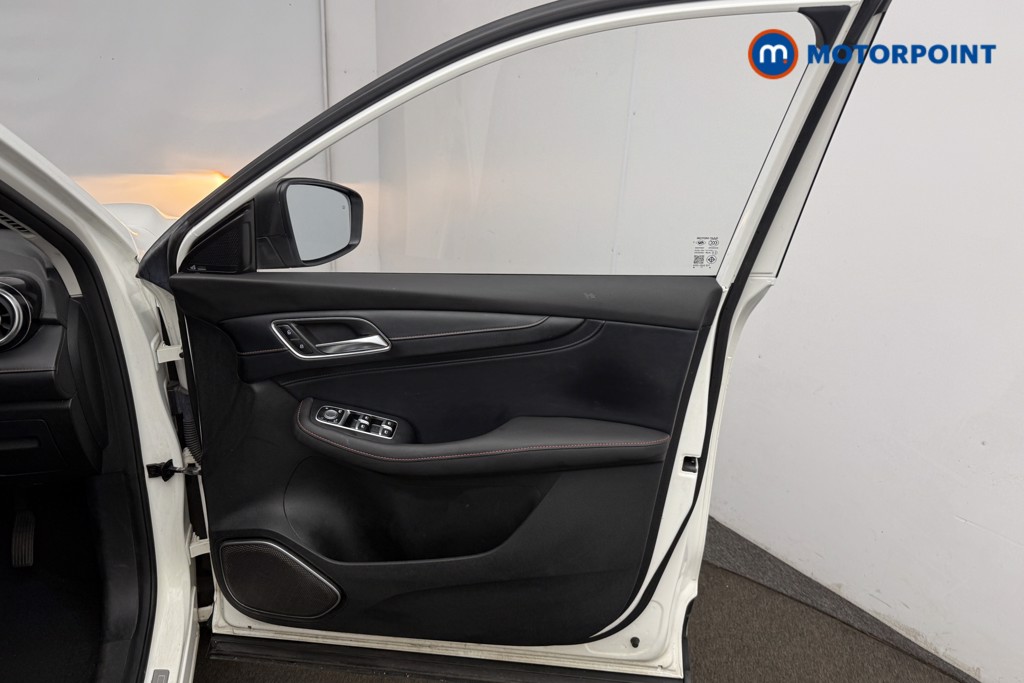 Mg Motor Uk HS Excite Manual Petrol SUV - Stock Number (1658442) - 17th supplementary image