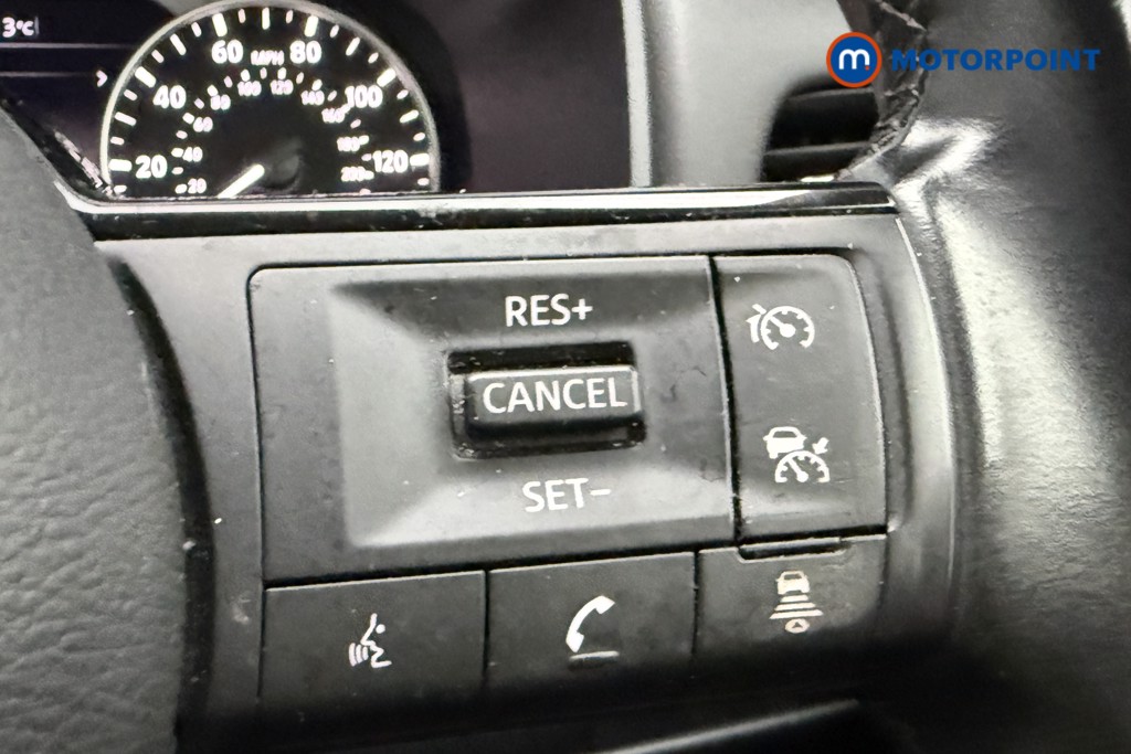 Nissan Qashqai Acenta Premium Manual Petrol SUV - Stock Number (1663389) - 12th supplementary image