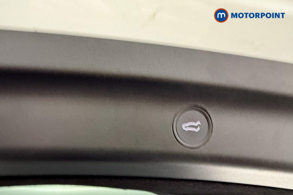 Tesla Model Y Rwd 5Dr Auto Automatic Electric SUV - Stock Number (1668228) - 29th supplementary image