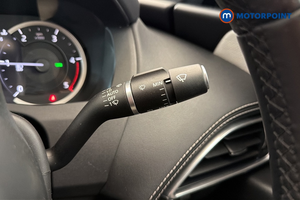 Jaguar XE R-Dynamic Se Automatic Diesel Saloon - Stock Number (1670498) - 6th supplementary image