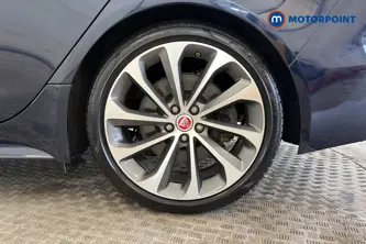 Jaguar XE R-Dynamic Se Automatic Diesel Saloon - Stock Number (1670498) - 45th supplementary image