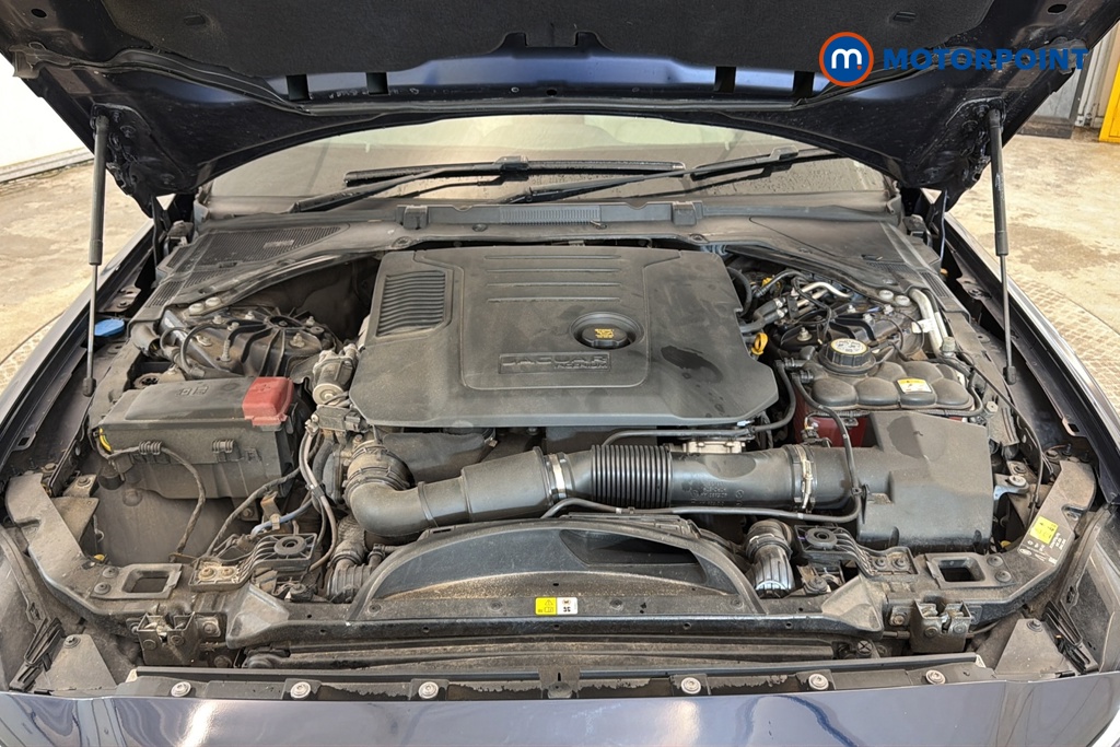 Jaguar XE R-Dynamic Se Automatic Diesel Saloon - Stock Number (1670498) - 48th supplementary image