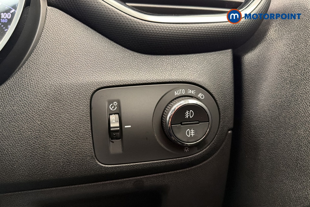 Vauxhall Crossland Ultimate Manual Diesel SUV - Stock Number (1671356) - 11th supplementary image